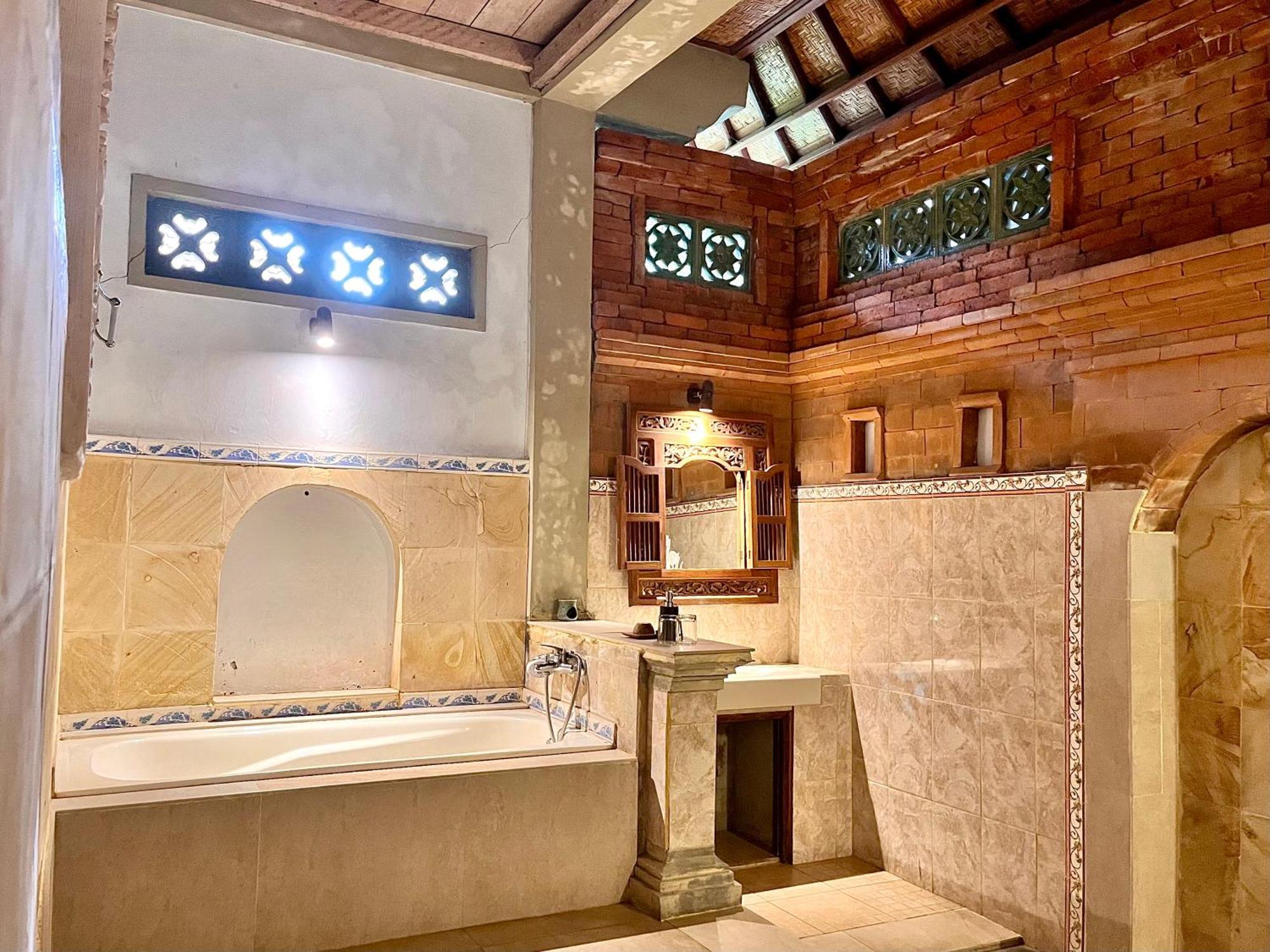 Bali Moon Guest House Убуд Екстер'єр фото